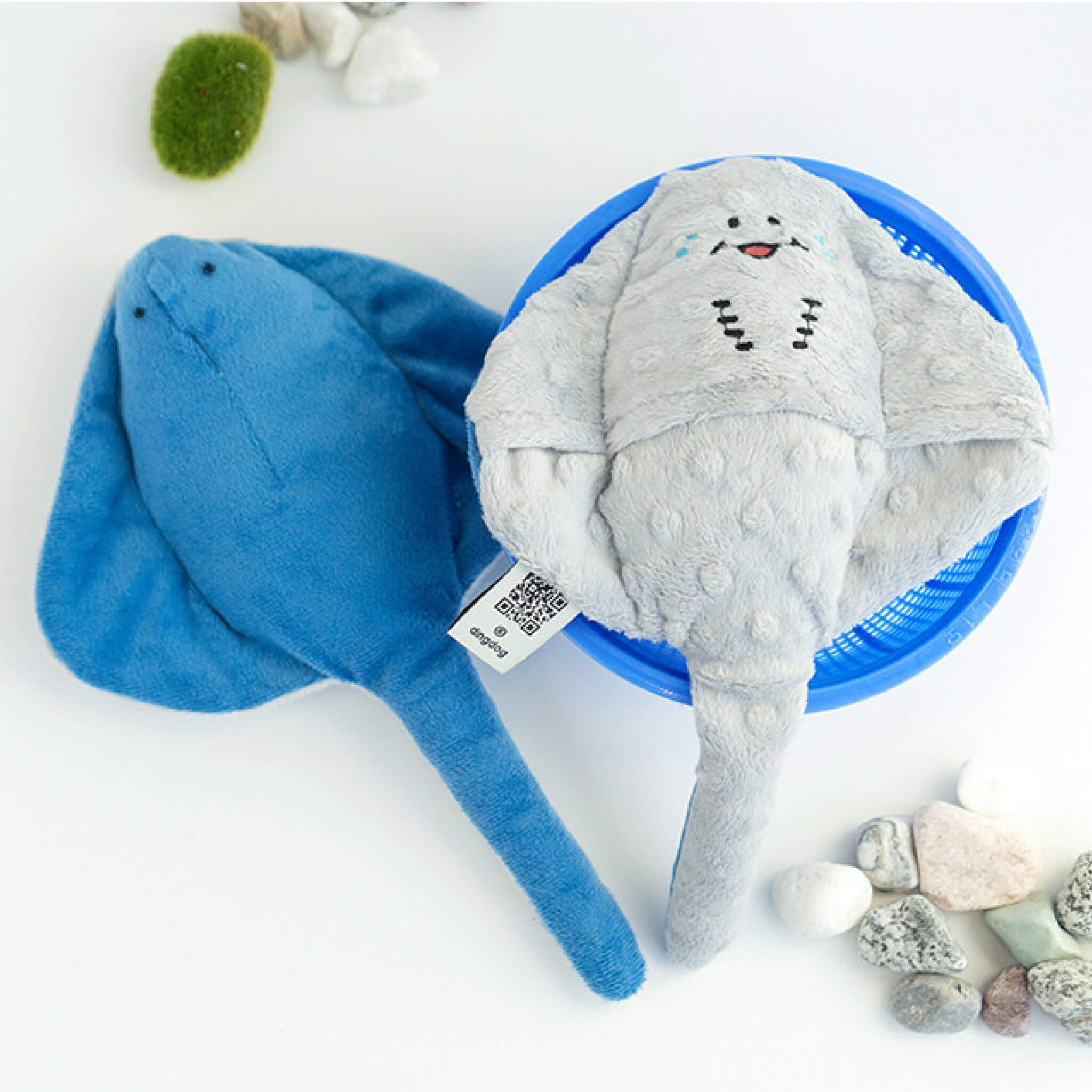Stingray Nosework Toy.