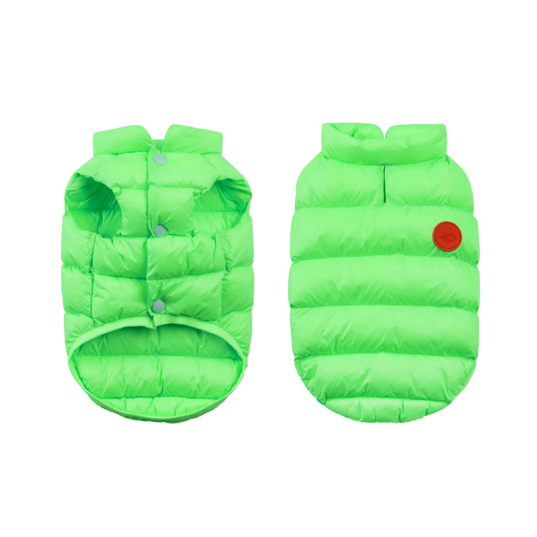 Lightweight, padded vest filled with warm eco-down material.