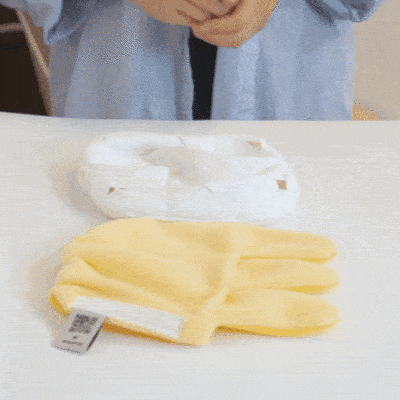 How to use banana nosework toy part 1.